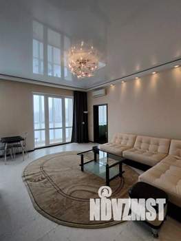 1-к квартира, посуточно, 51м2, 1/1 этаж
