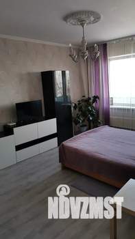 1-к квартира, посуточно, 38м2, 5/9 этаж