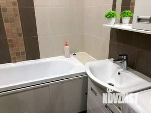 1-к квартира, посуточно, 42м2, 17/18 этаж