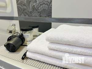 1-к квартира, посуточно, 42м2, 6/15 этаж