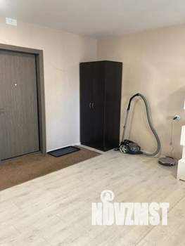 Студия квартира, посуточно, 33м2, 2/10 этаж