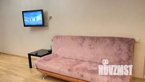 1-к квартира, посуточно, 38м2, 8/10 этаж