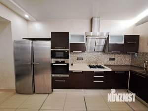 3-к квартира, на длительный срок, 133м2, 5/6 этаж