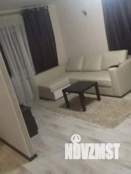 1-к квартира, посуточно, 38м2, 3/5 этаж