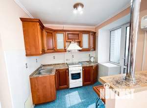 Студия квартира, посуточно, 35м2, 8/9 этаж