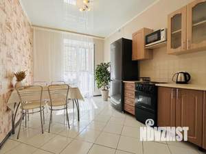 1-к квартира, посуточно, 42м2, 6/15 этаж