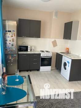 Студия квартира, посуточно, 33м2, 2/10 этаж