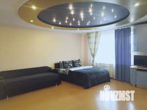 Студия квартира, посуточно, 37м2, 5/5 этаж