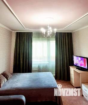 1-к квартира, посуточно, 38м2, 2/9 этаж