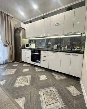 Студия квартира, на длительный срок, 39м2, 7/17 этаж