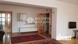 3-к квартира, на длительный срок, 130м2, 2/10 этаж