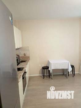 Студия квартира, на длительный срок, 32м2, 8/19 этаж