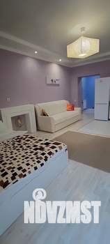 Студия квартира, посуточно, 30м2, 9/9 этаж