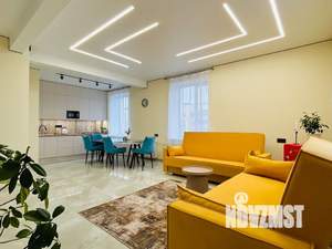 1-к квартира, посуточно, 57м2, 3/3 этаж