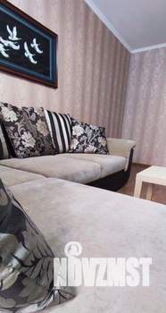 1-к квартира, посуточно, 60м2, 1/1 этаж