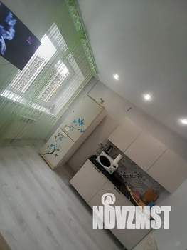 Студия квартира, посуточно, 45м2, 13/16 этаж