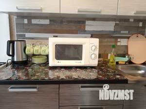 1-к квартира, посуточно, 37м2, 1/9 этаж