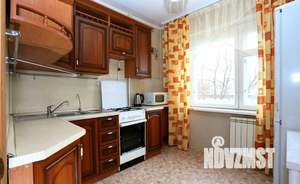 2-к квартира, посуточно, 52м2, 1/1 этаж