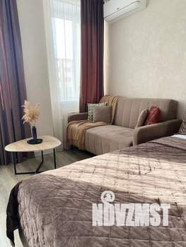 1-к квартира, посуточно, 42м2, 2/17 этаж