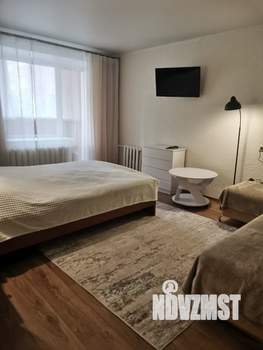 1-к квартира, посуточно, 35м2, 1/5 этаж