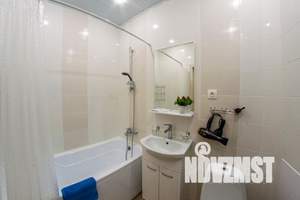 1-к квартира, посуточно, 40м2, 11/16 этаж