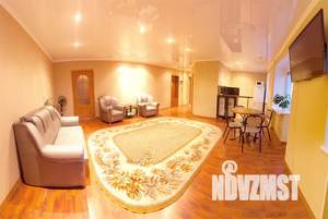 2-к квартира, посуточно, 55м2, 5/5 этаж