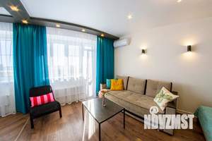 Студия квартира, посуточно, 40м2, 10/14 этаж