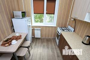 1-к квартира, посуточно, 32м2, 4/5 этаж