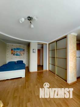 1-к квартира, посуточно, 37м2, 6/9 этаж