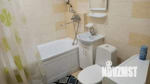 Студия квартира, посуточно, 37м2, 1/9 этаж