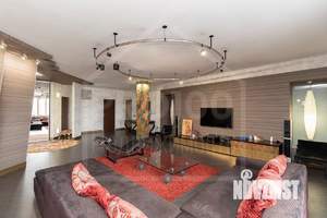4-к квартира, на длительный срок, 160м2, 7/9 этаж