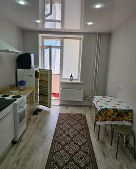1-к квартира, на длительный срок, 46м2, 4/10 этаж