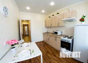 1-к квартира, посуточно, 35м2, 10/16 этаж