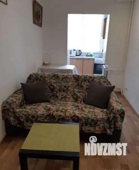 2-к квартира, на длительный срок, 32м2, 2/5 этаж