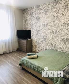 1-к квартира, посуточно, 47м2, 10/10 этаж