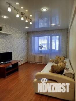 2-к квартира, посуточно, 45м2, 4/5 этаж