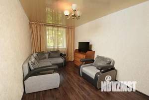 2-к квартира, посуточно, 50м2, 1/1 этаж