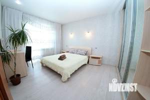 2-к квартира, посуточно, 75м2, 1/1 этаж