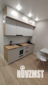 1-к квартира, посуточно, 35м2, 5/15 этаж