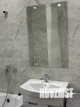 1-к квартира, посуточно, 38м2, 3/10 этаж