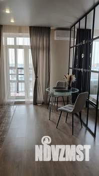 Студия квартира, посуточно, 43м2, 8/10 этаж