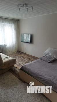 1-к квартира, посуточно, 35м2, 2/5 этаж