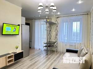 Студия квартира, посуточно, 30м2, 4/14 этаж