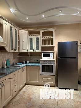 1-к квартира, посуточно, 100м2, 2/10 этаж