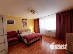 1-к квартира, посуточно, 43м2, 6/12 этаж