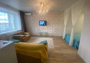 1-к квартира, на длительный срок, 40м2, 8/17 этаж