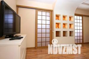 3-к квартира, посуточно, 55м2, 1/1 этаж