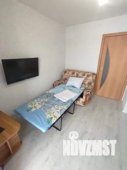 1-к квартира, посуточно, 26м2, 3/9 этаж