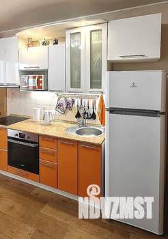 Студия квартира, посуточно, 37м2, 10/10 этаж