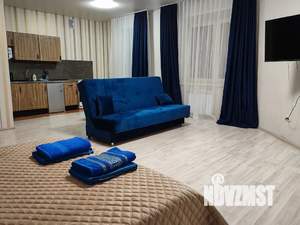 Студия квартира, посуточно, 42м2, 3/12 этаж